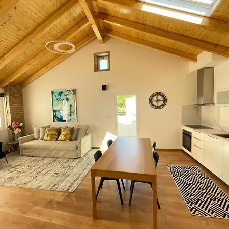 Villa The Orange Tree - Vista Patio By Live And