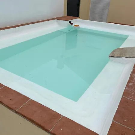 The Orange Tree - Vista Patio By Live And Βίλα *