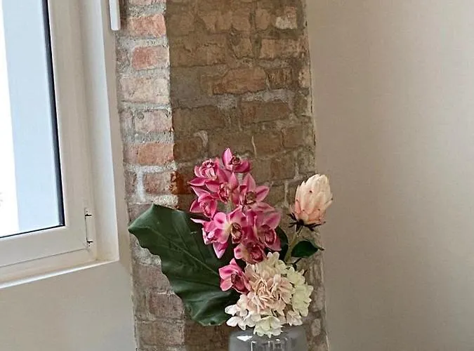 The Orange Tree - Vista Patio By Live And Villa Abrantes