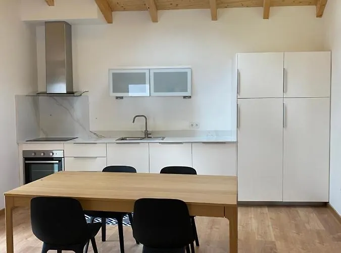 The Orange Tree - Vista Patio By Live And Abrantes